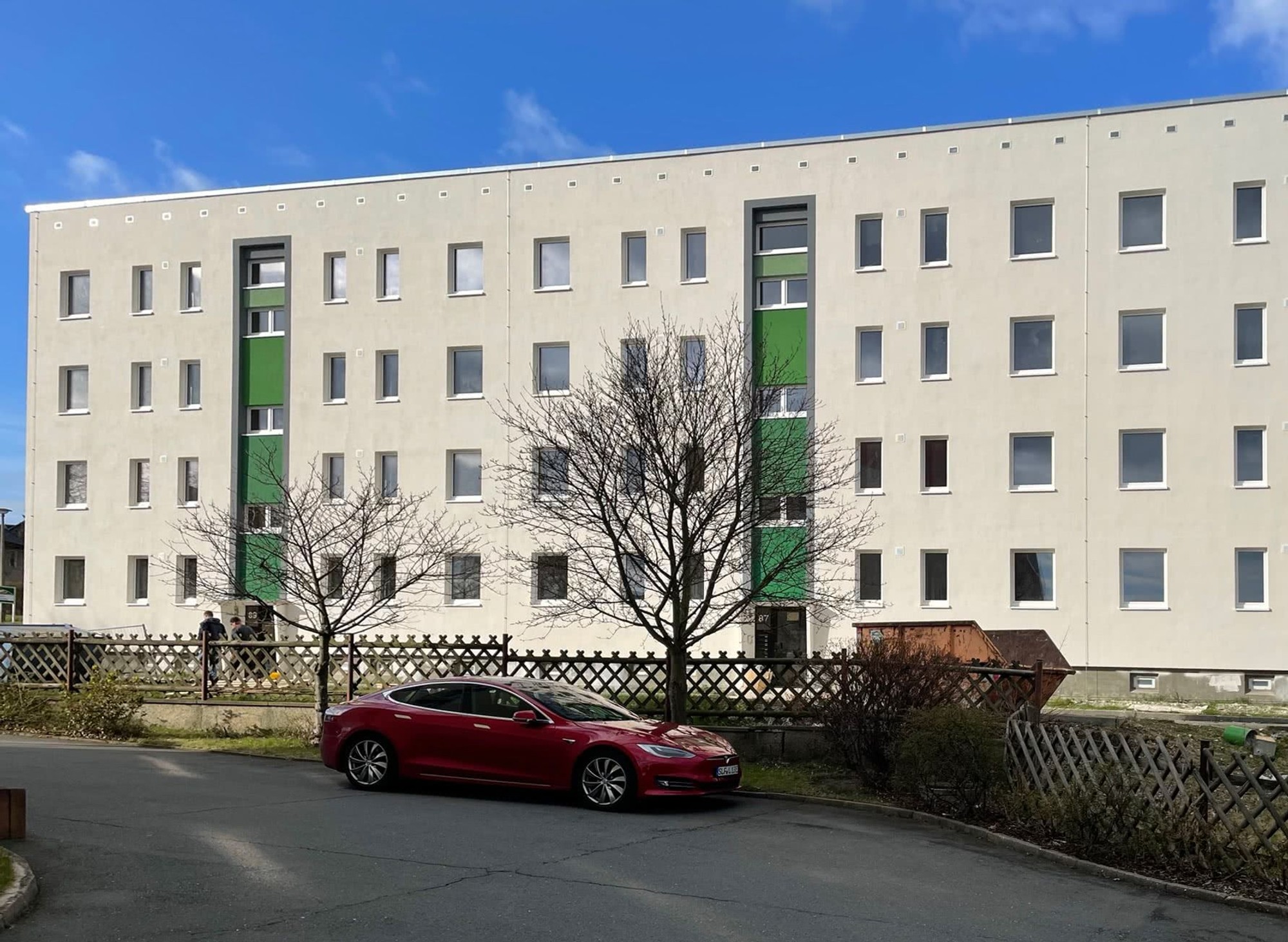 Instandsetzung von 32 Wohneinheiten, Rainweg 83-89, Saalfeld